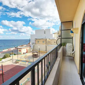 119-4-sea-view-apartment-3-bedrooms.qawrahotelsmalta.org/