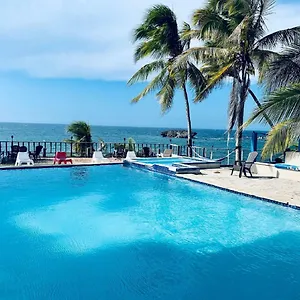 Ventana Al Atlantico At Arecibo 681 Ocean Drive Homestay